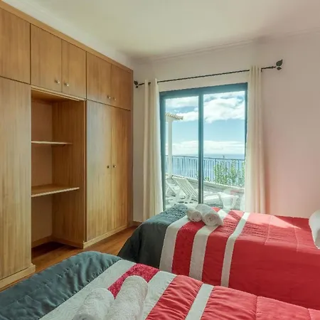 Ferienhaus Fuer 6 Personen Ca 300 Qm In Ribeira Brava, Madeira Suedkueste Von Madeira * Ribeira Brava