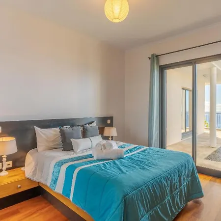 Ferienhaus Fuer 6 Personen Ca 300 Qm In Ribeira Brava, Madeira Suedkueste Von Madeira * Ribeira Brava